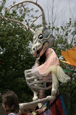 Stilt Walkers